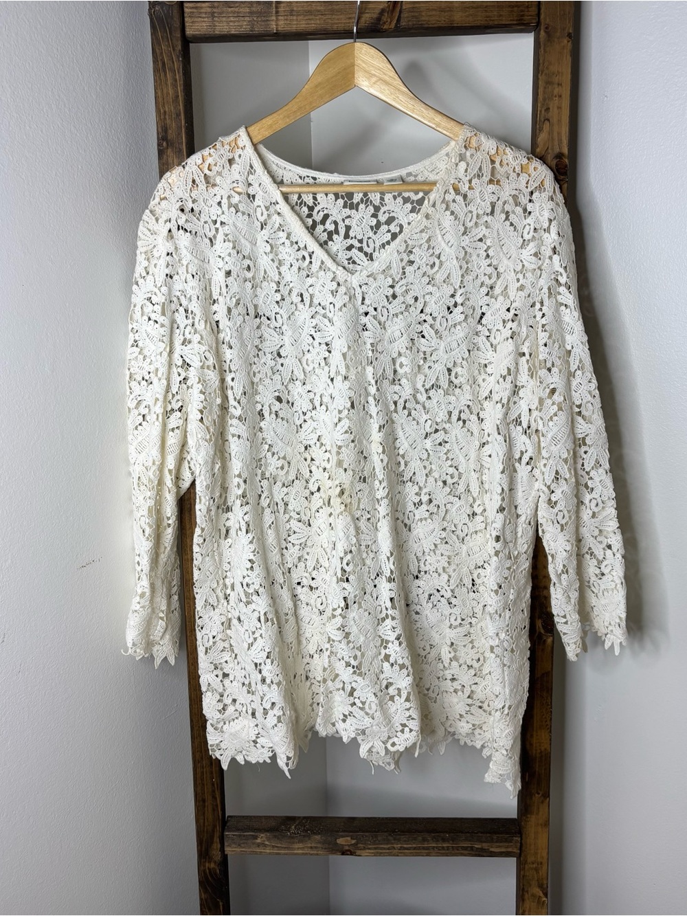 Cato Women's Ivory Crochet Lace V-Neck Top Size XL